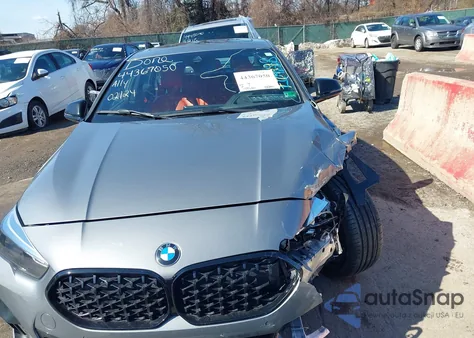 2022 BMW M235 Gran Coupe I xDrive z USA, uszkodzony, nr VIN WBA13AL05N7L04658